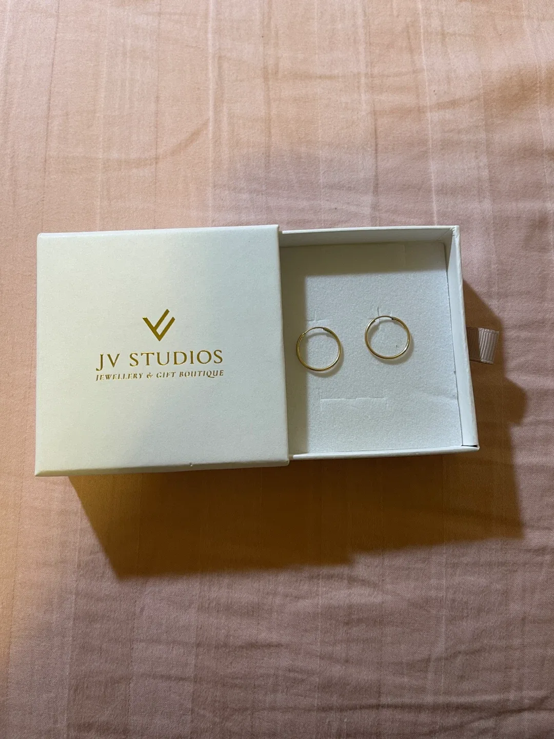 JV Studios Endless Sleeper Hoops - 10mm image indicator(3)