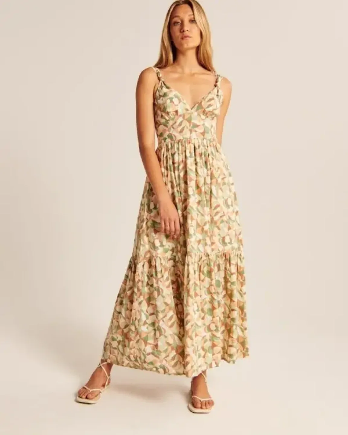 Abercrombie & Fitch Maxi Dress image indicator(4)