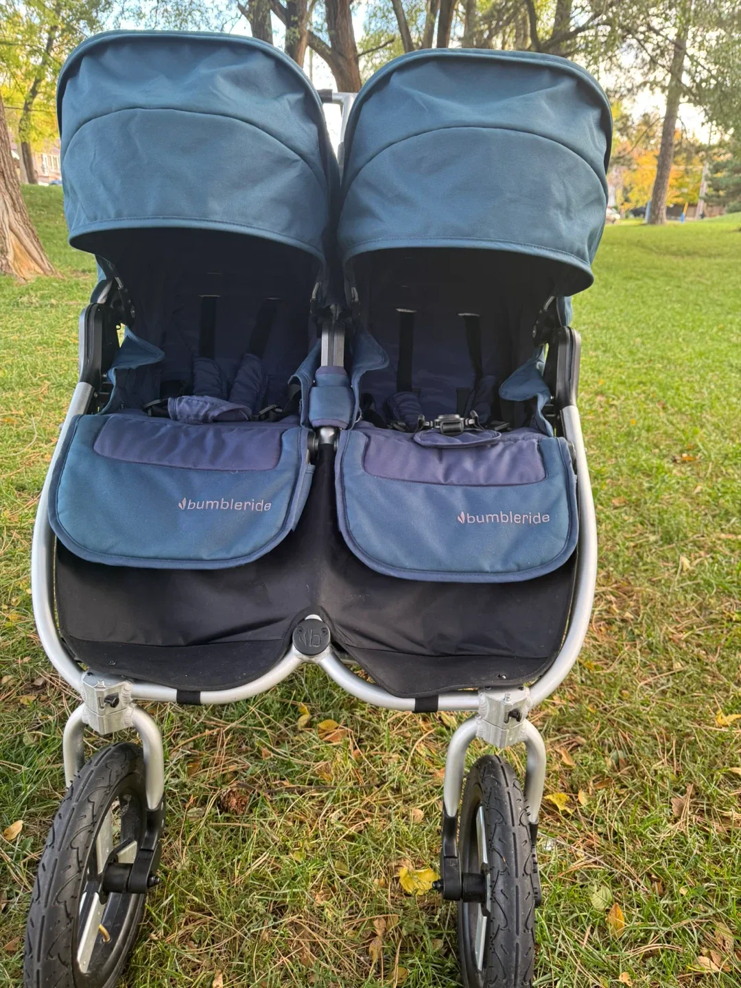 Bumbleride Indie Twin Stroller Excellent Condition (2024 model) image indicator(3)