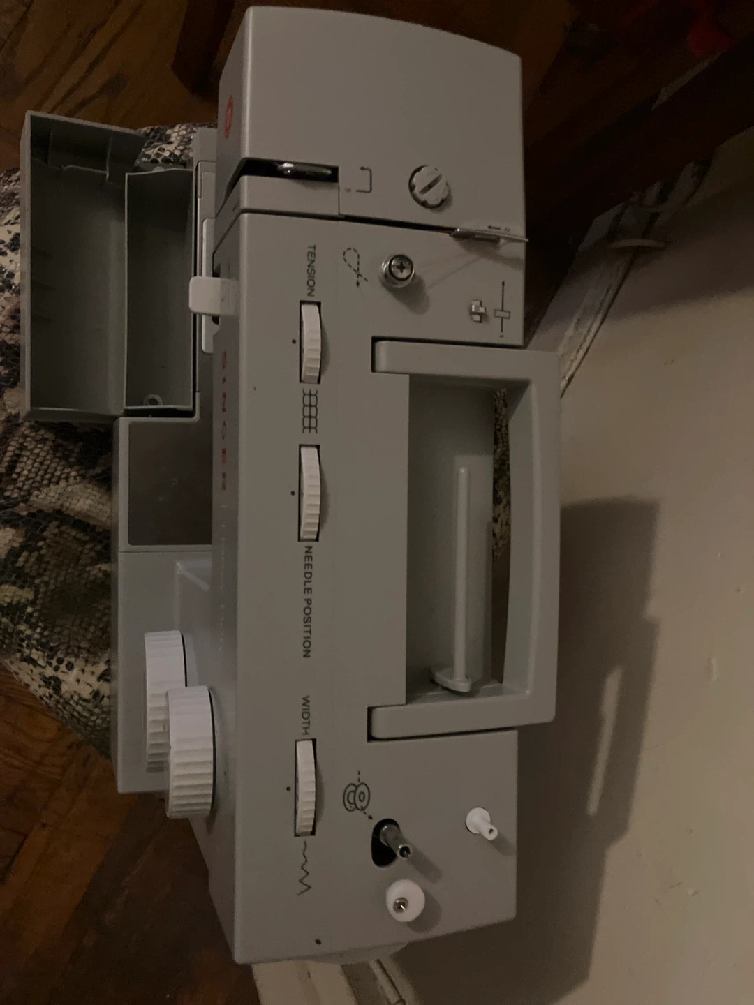 Singer Heavy Duty Sewing Machine - photo 3