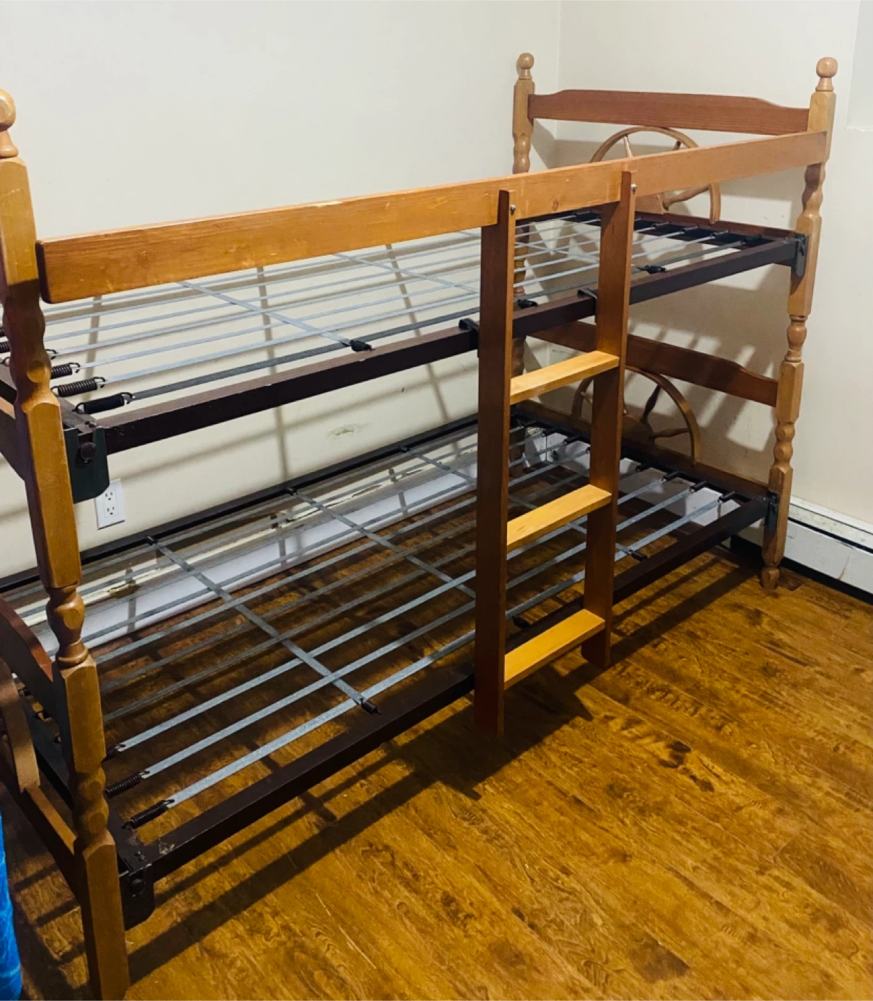 Wooden Bunk Bed Frame - photo 2