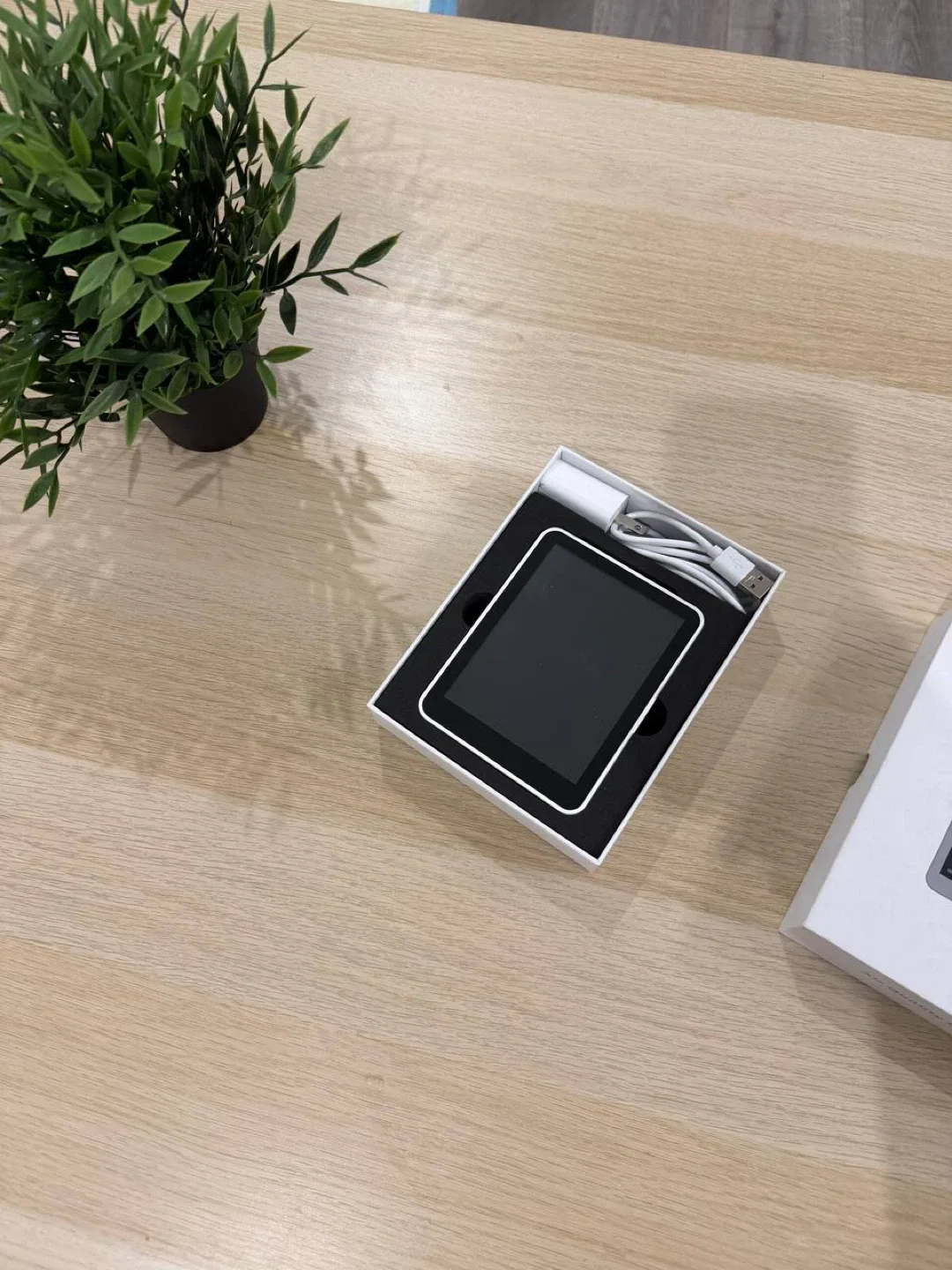 Air Quality Detector with Box image indicator(3)