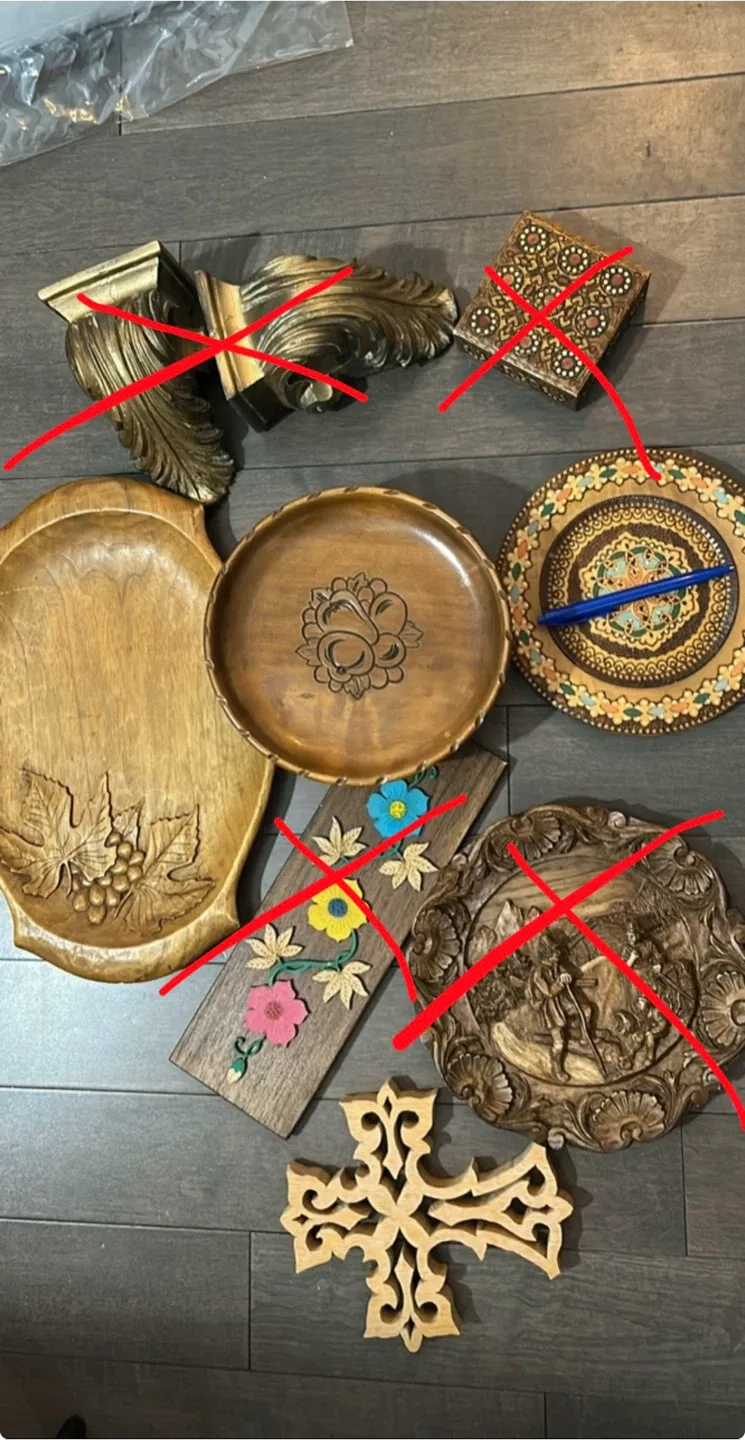 Hand Carved Wooden Decorative Items image indicator(2)