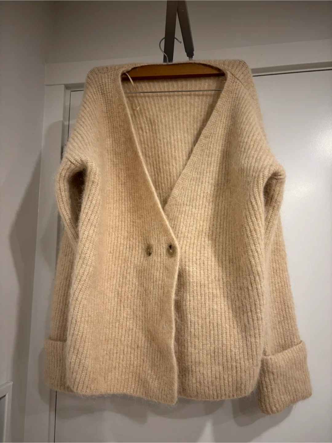 Zara Wool Blend  Cardigan - Size Small image indicator(3)