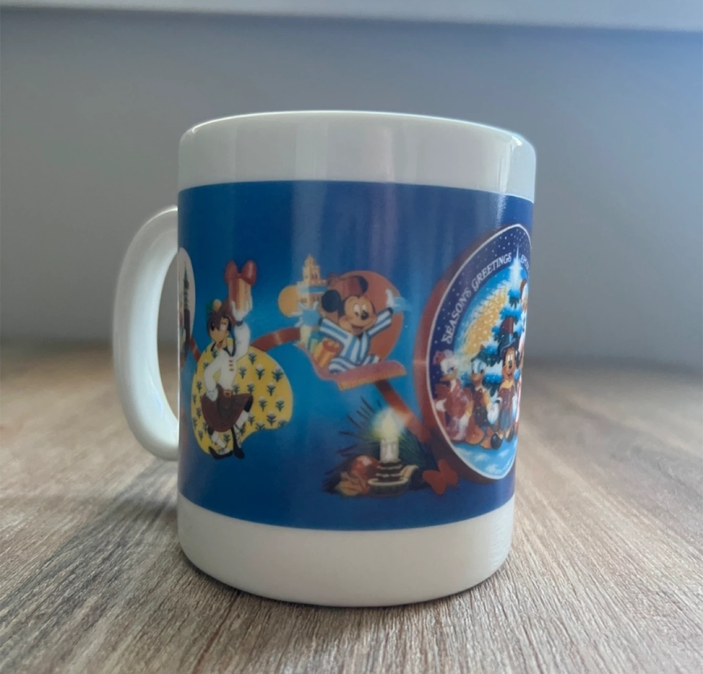 Vintage Disney Parks Epcot Mickey 1993 Mug Holidays Christmas - photo 2