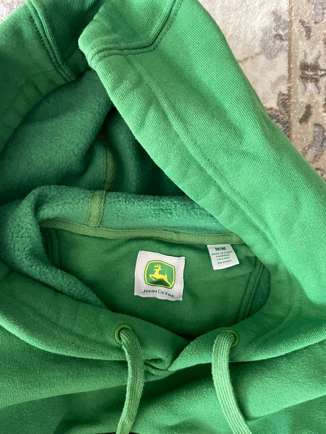 John Deere Green Hoodie - Size M image indicator(2)
