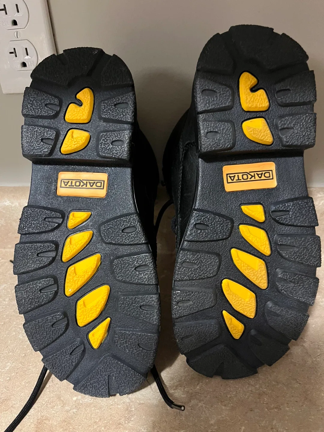 Dakota 064-700A Black Work Boots - Size 7.5 image indicator(4)