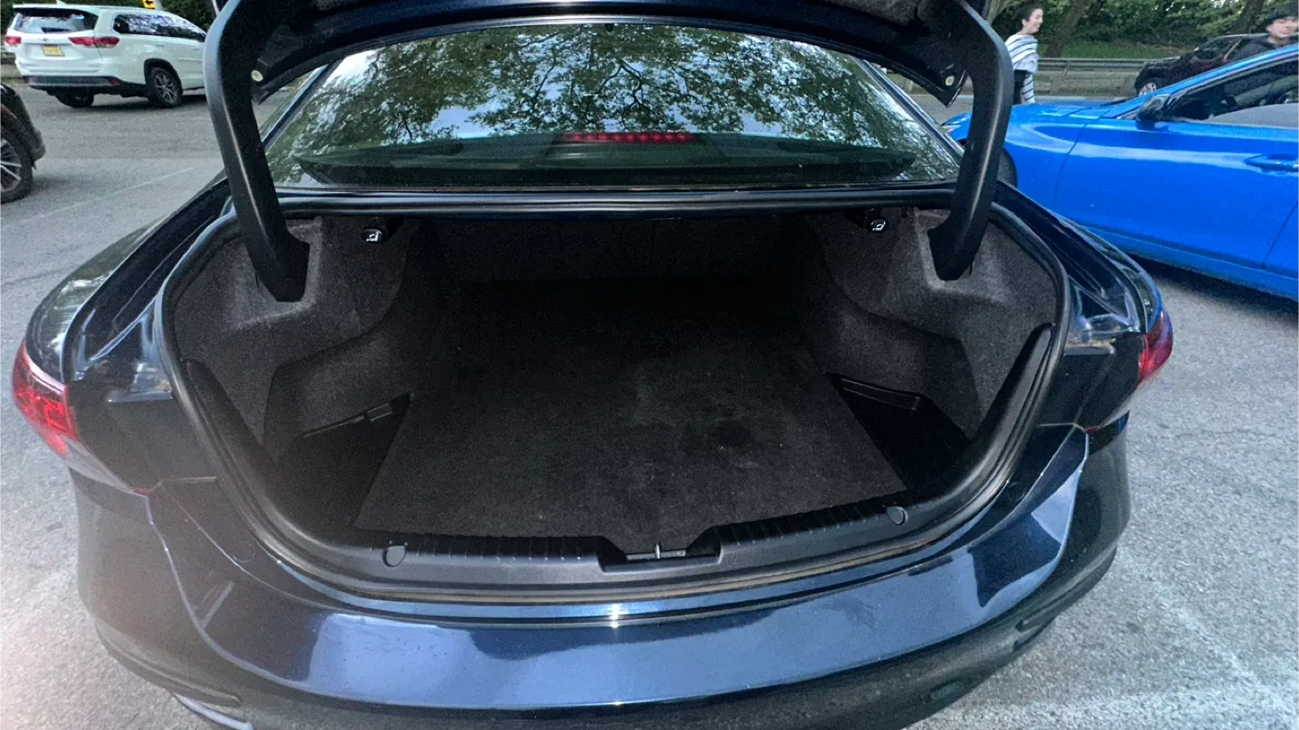 Mazda 6 Sedan - Great Condition! image indicator(6)