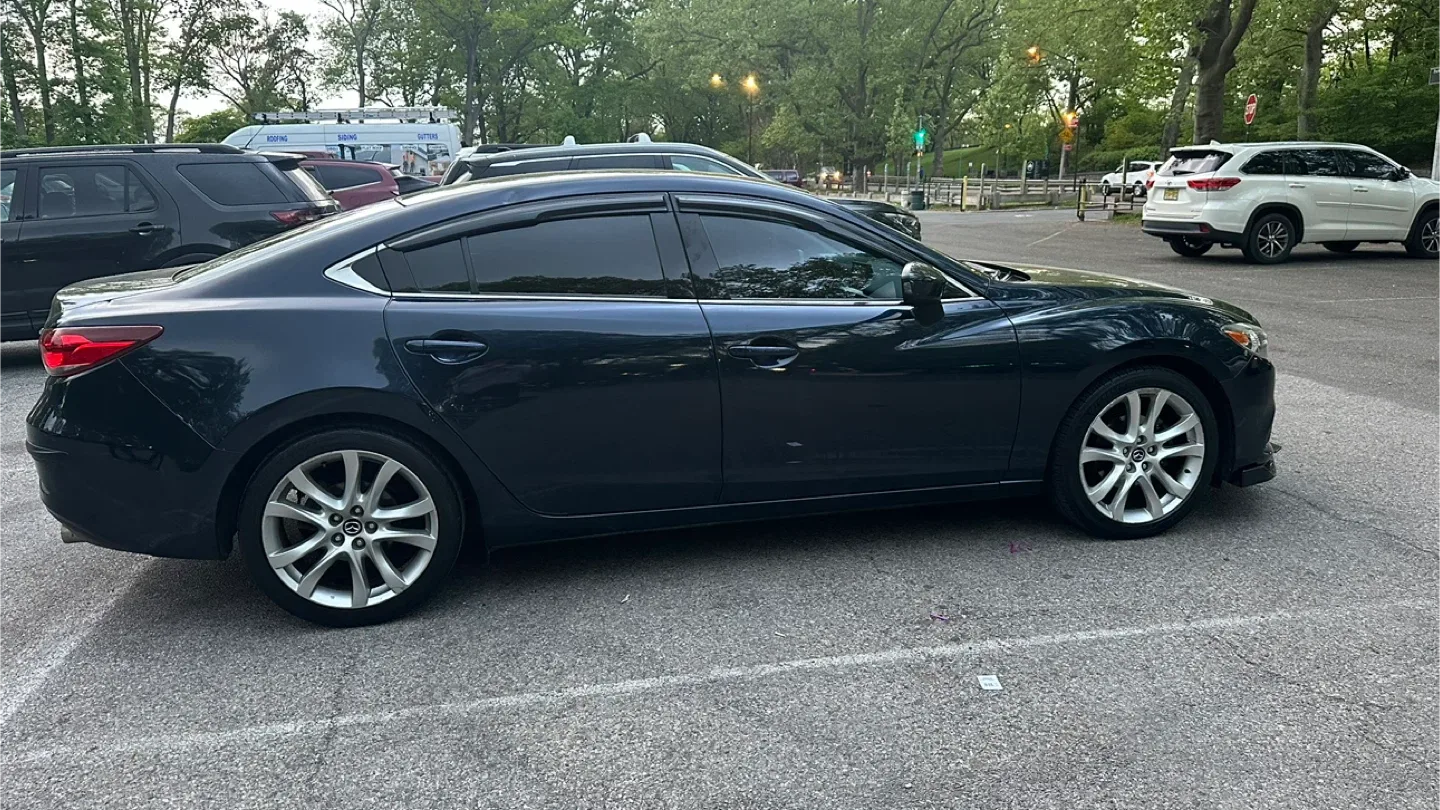 Mazda 6 Sedan - Great Condition! image indicator(4)
