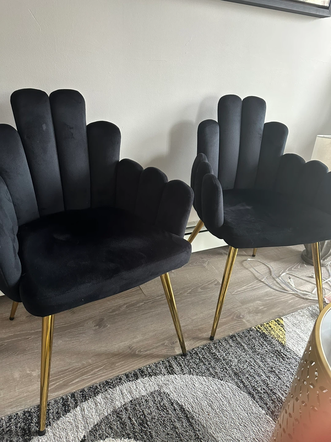 Black Velvet Accent Chairs - photo 4