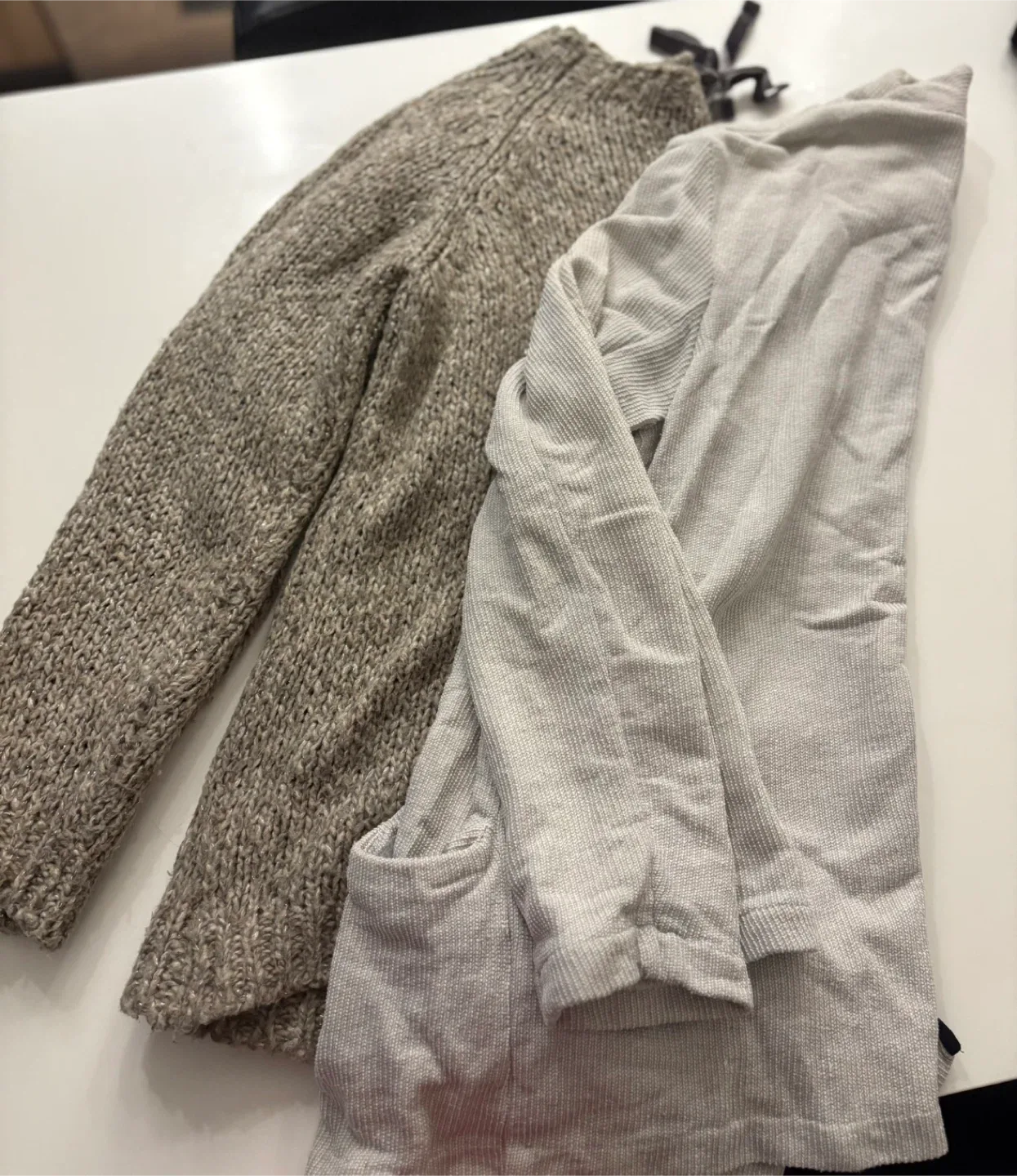 Assorted Women's Clothing & Accessories image indicator(5)