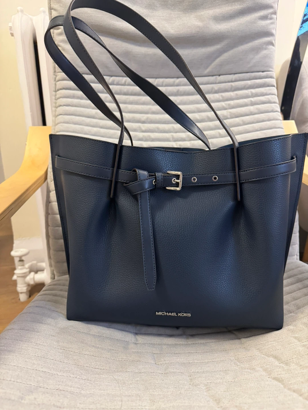 Michael Kors Emilia Large Tote Bag