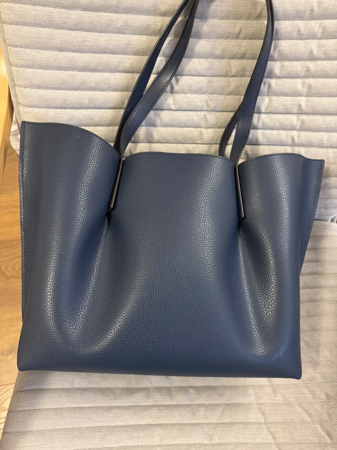 Michael Kors Emilia Large Tote Bag - photo 3