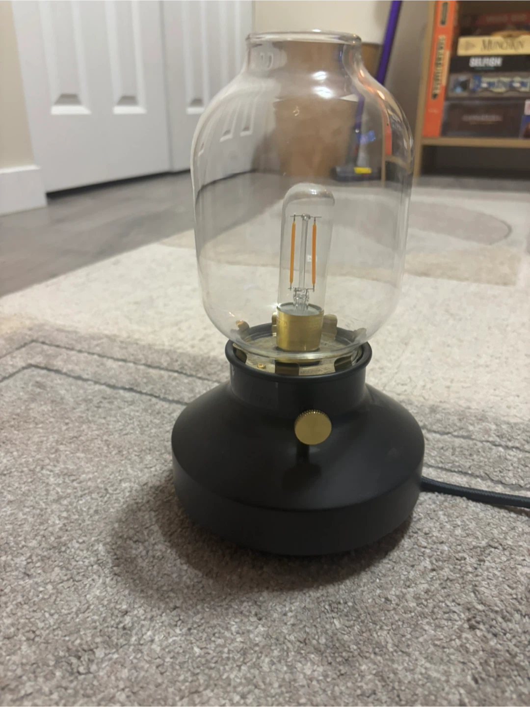IKEA Table Lamp - Dimmable - photo 2