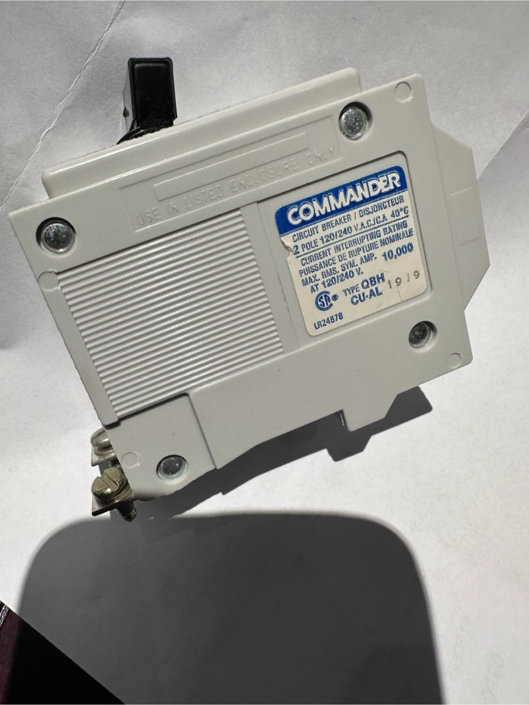 Commander 2-Pole 30A Circuit Breaker