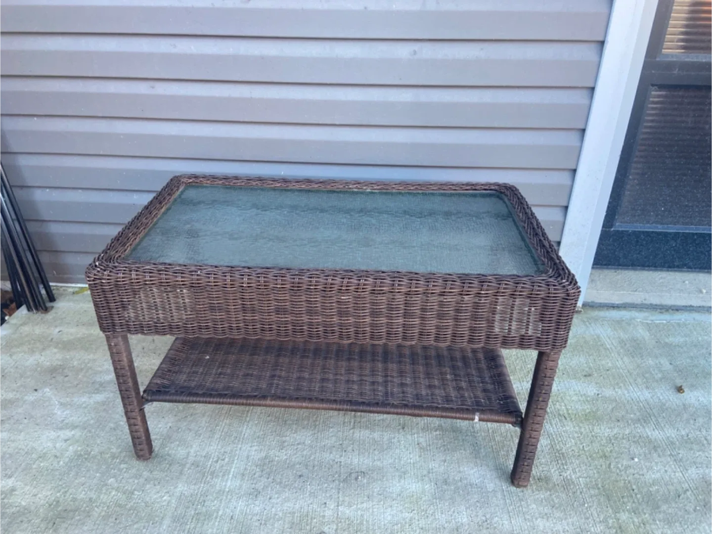 Patio table image indicator(2)