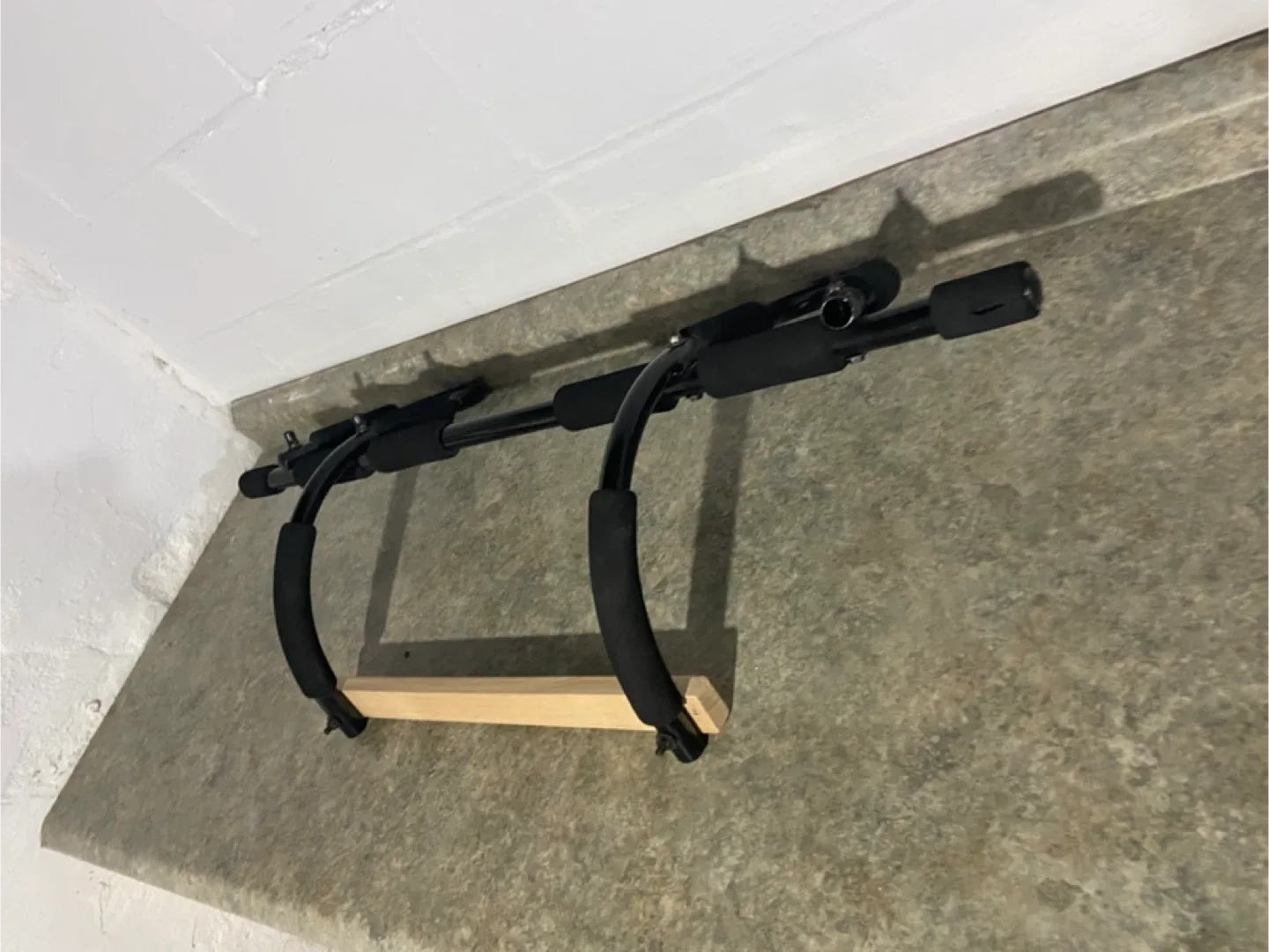 Chin up bar image indicator(2)