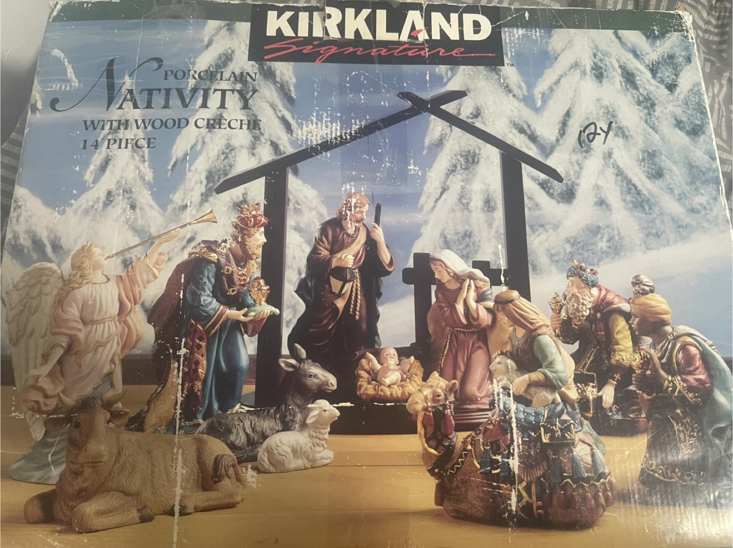 Kirkland Signature Porcelain Nativity Set - 14 Piece - photo 2