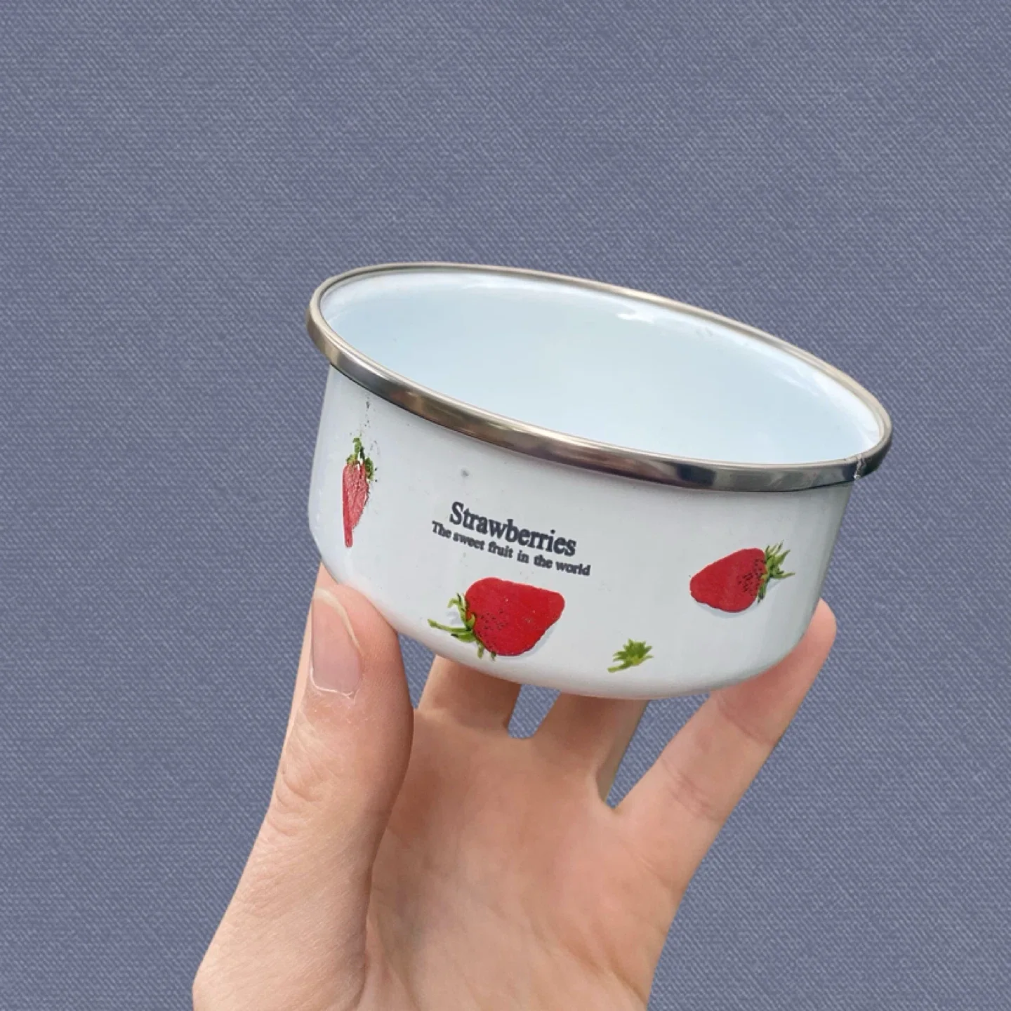 Strawberry Enamel Bowls- set of 4 image indicator(5)