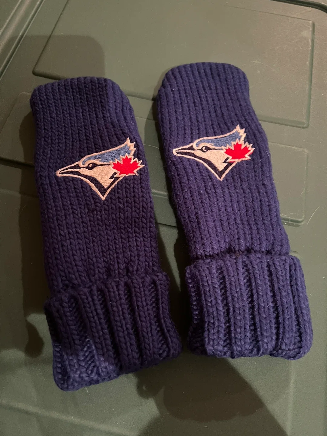 Toronto Blue Jays Knit Mittens thumbnail