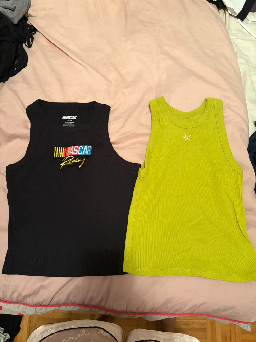Tank top with Oritzia and other brand names image indicator(4)