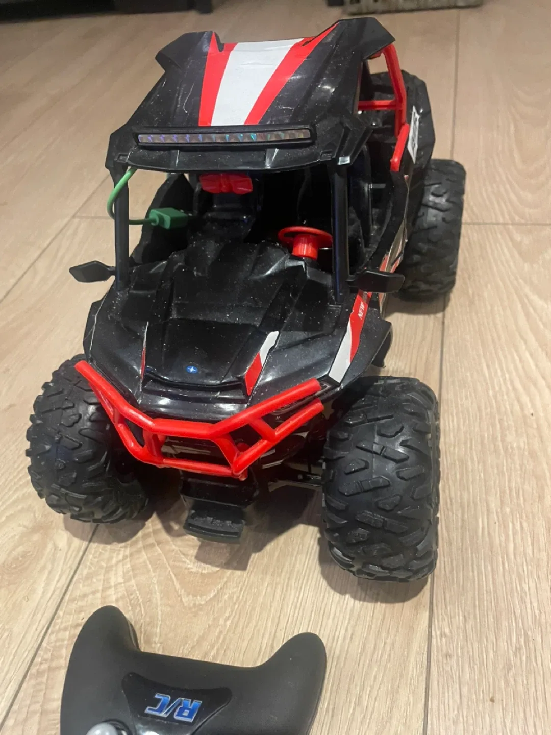 Polaris RZR Remote Control Car image indicator(2)