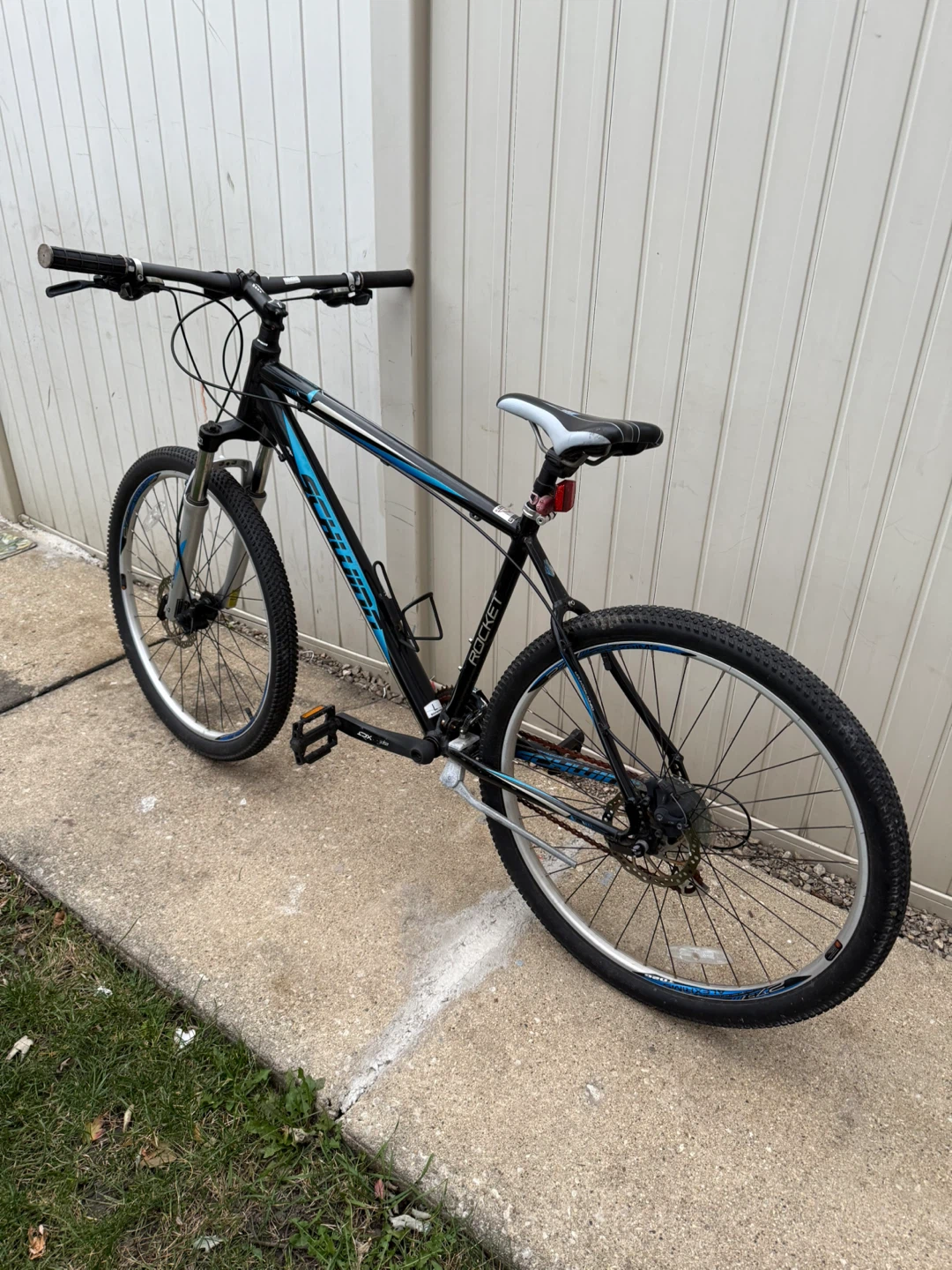 Schwinn Rocket 27.5" Mountain Bike - photo 4