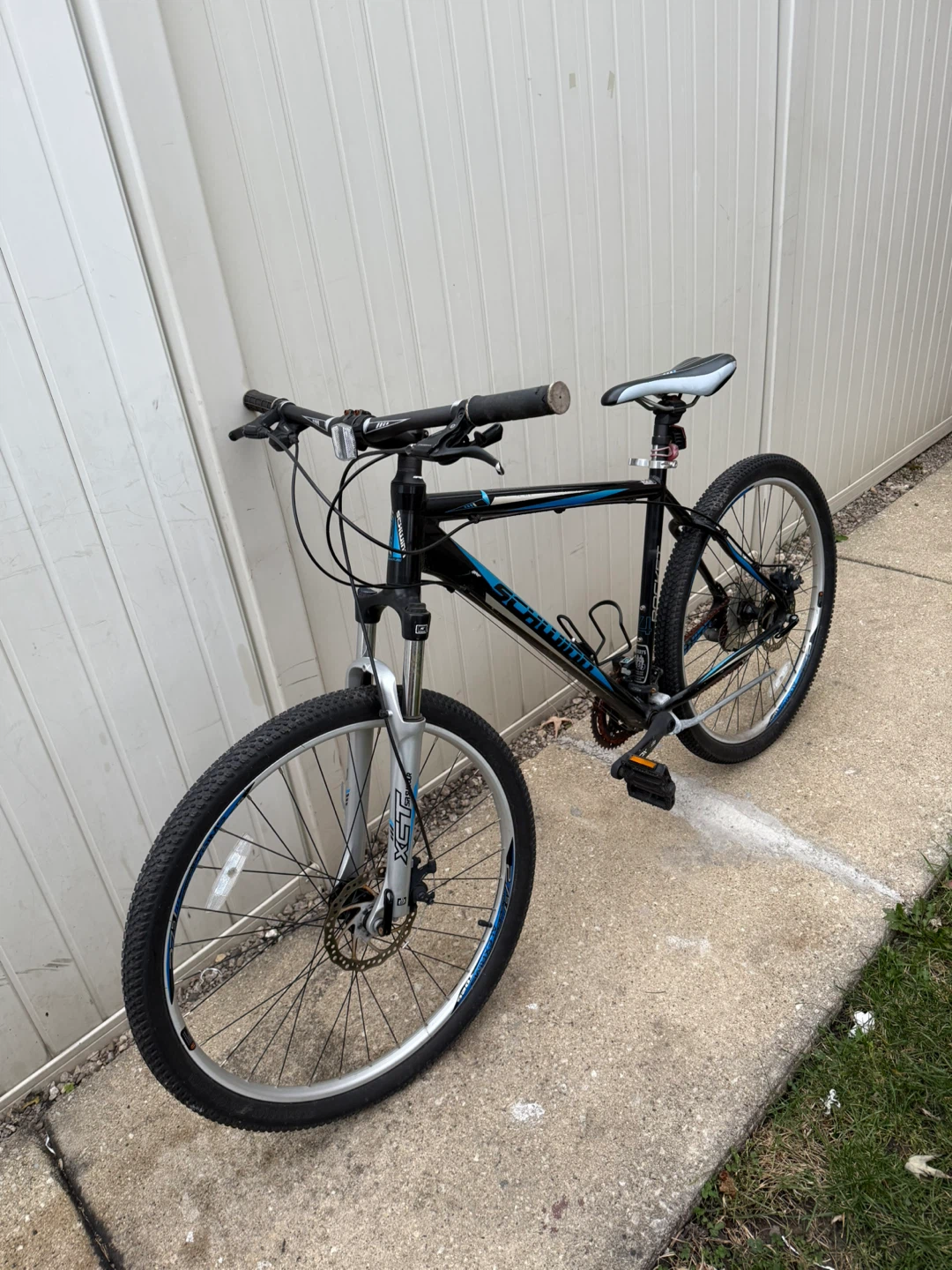 Schwinn Rocket 27.5" Mountain Bike - photo 5