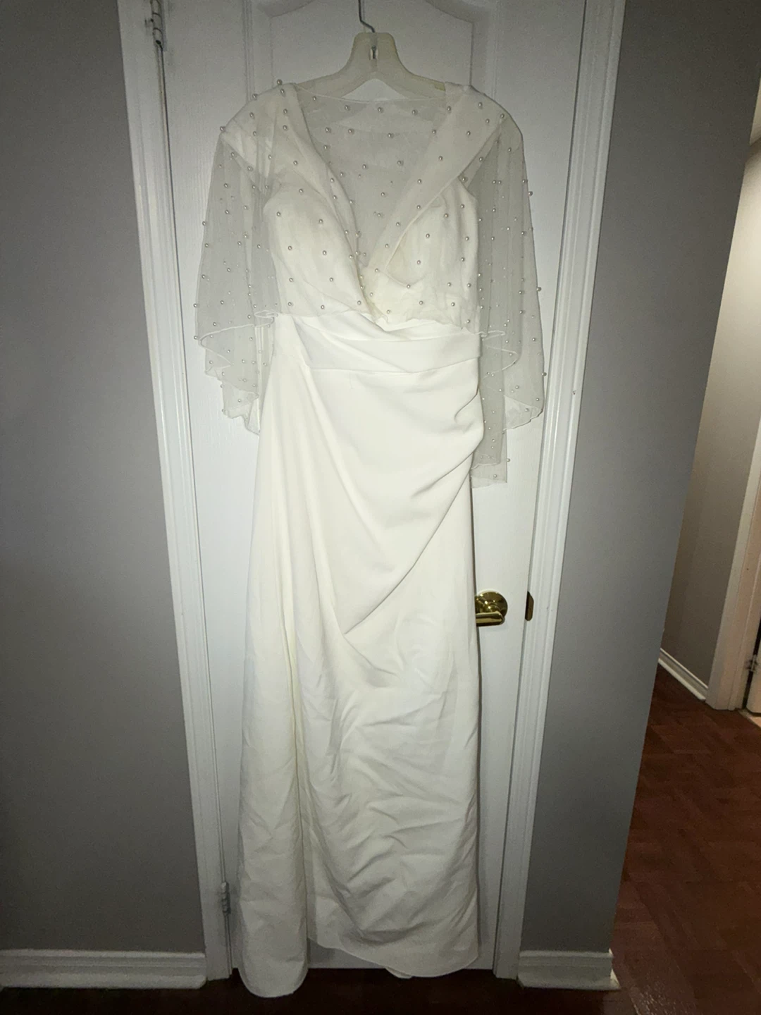 Wedding dress and getting ready kit - photo 3