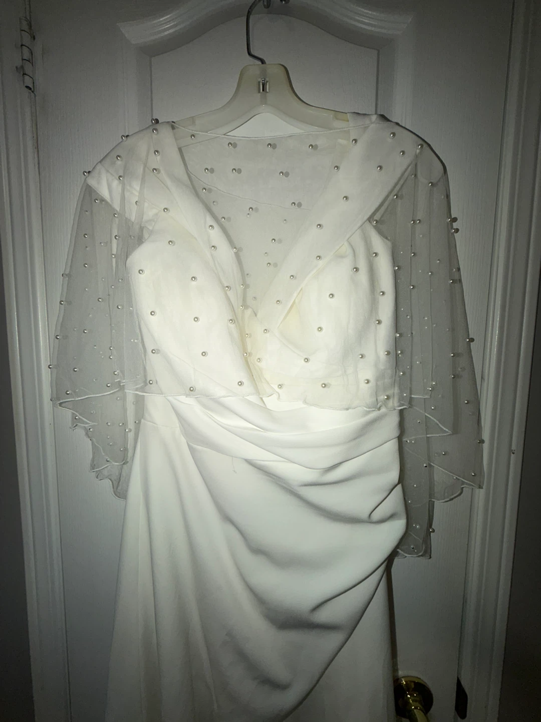 Wedding dress and getting ready kit - photo 4