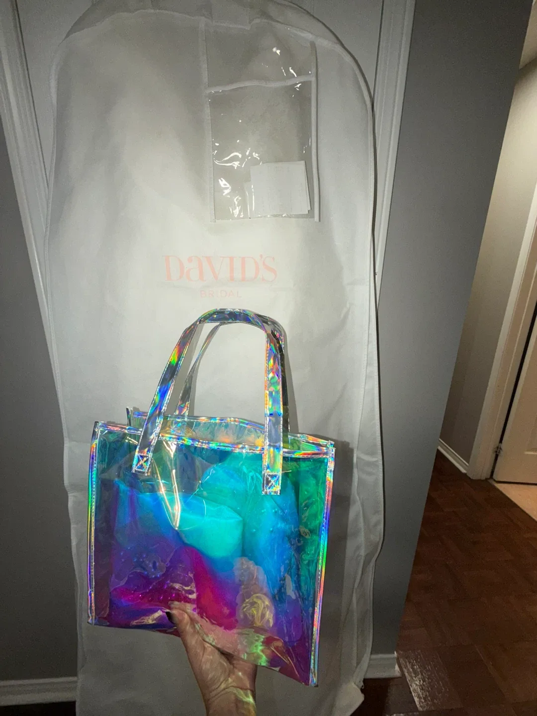 Wedding dress and getting ready kit image indicator(7)