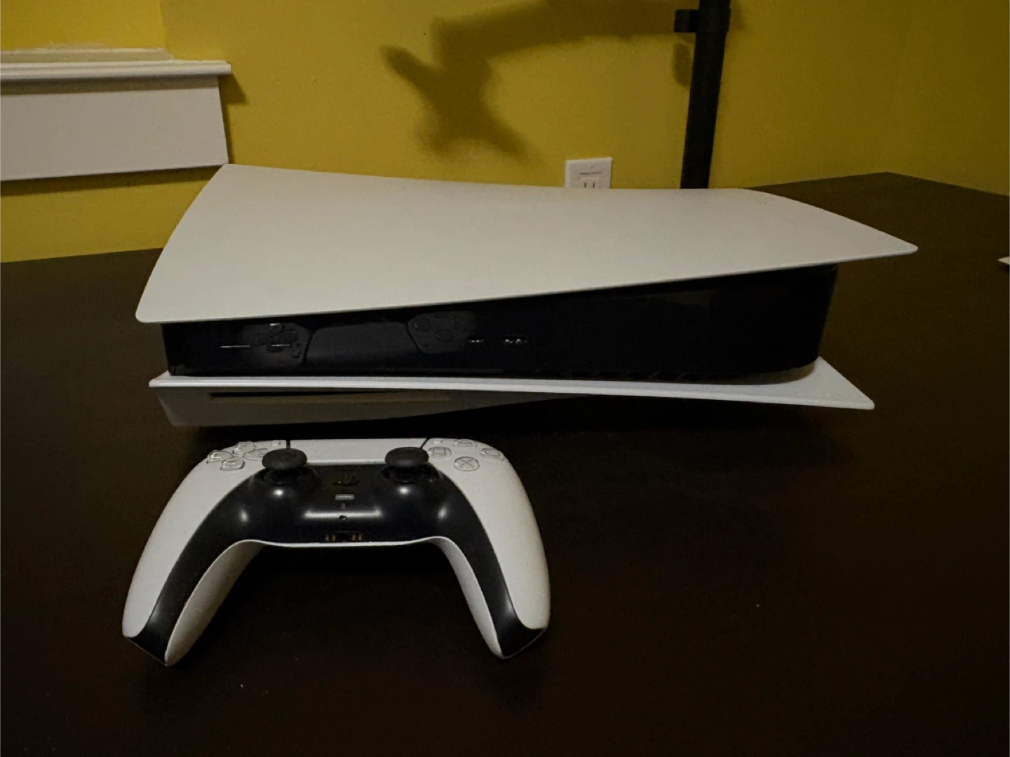 PS5 (1TB) DISC EDITION