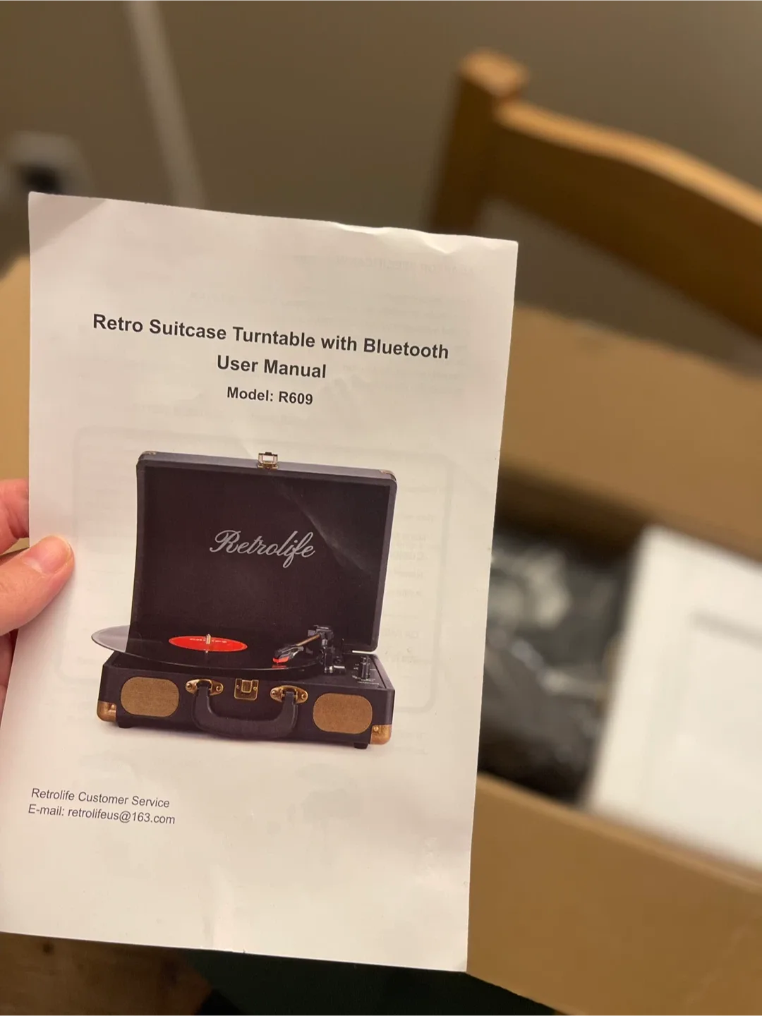 Retrolife R609 Retro Suitcase Turntable - Black image indicator(7)