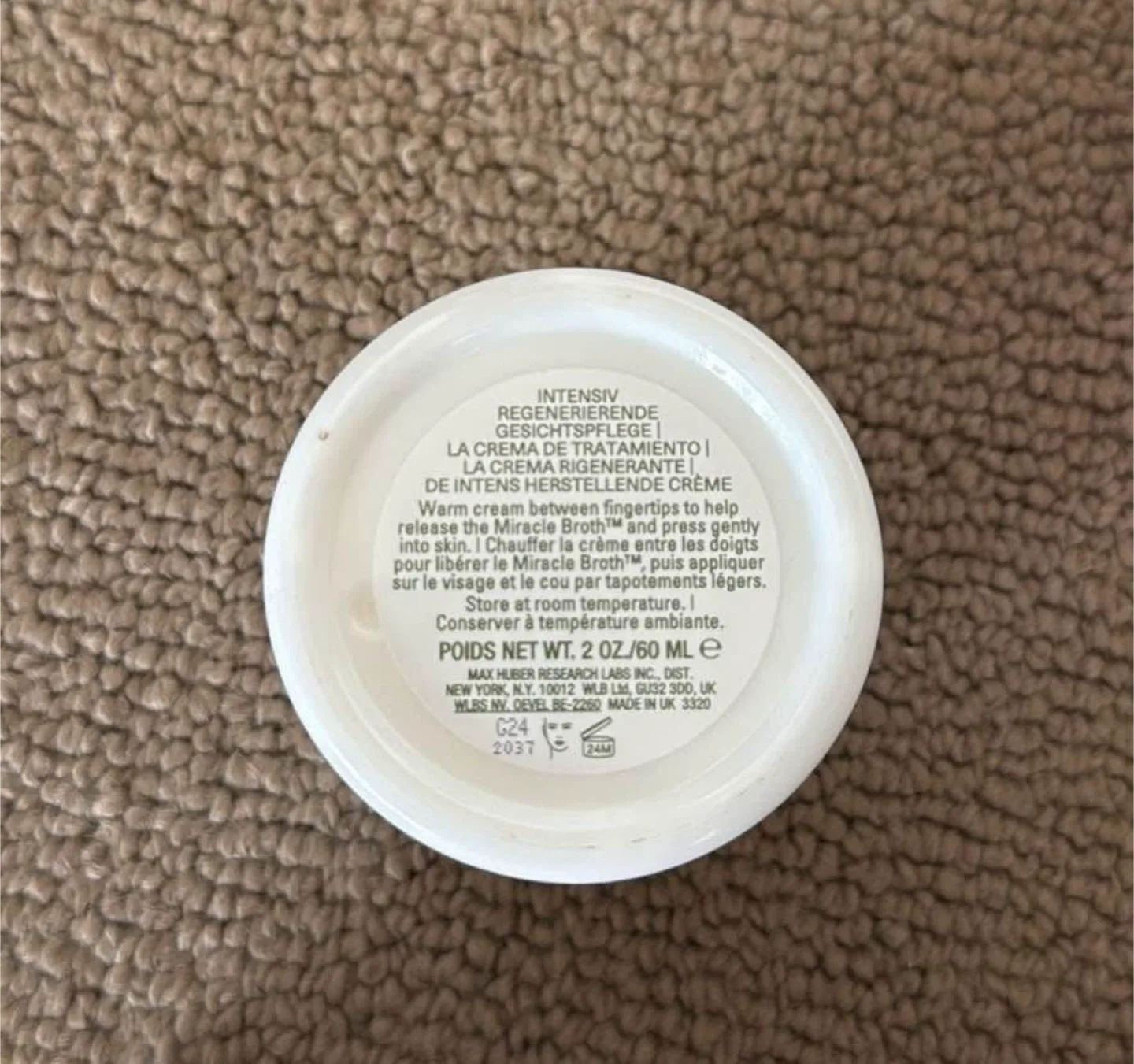 La Mer Moisturizing Cream 2oz/60ml image indicator(2)