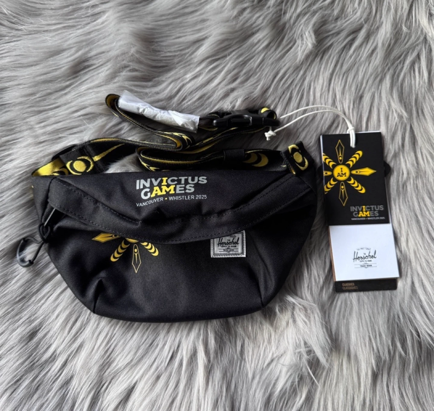 Herschel Supply Company Invictus Games 2025 Fanny Pack - photo 3