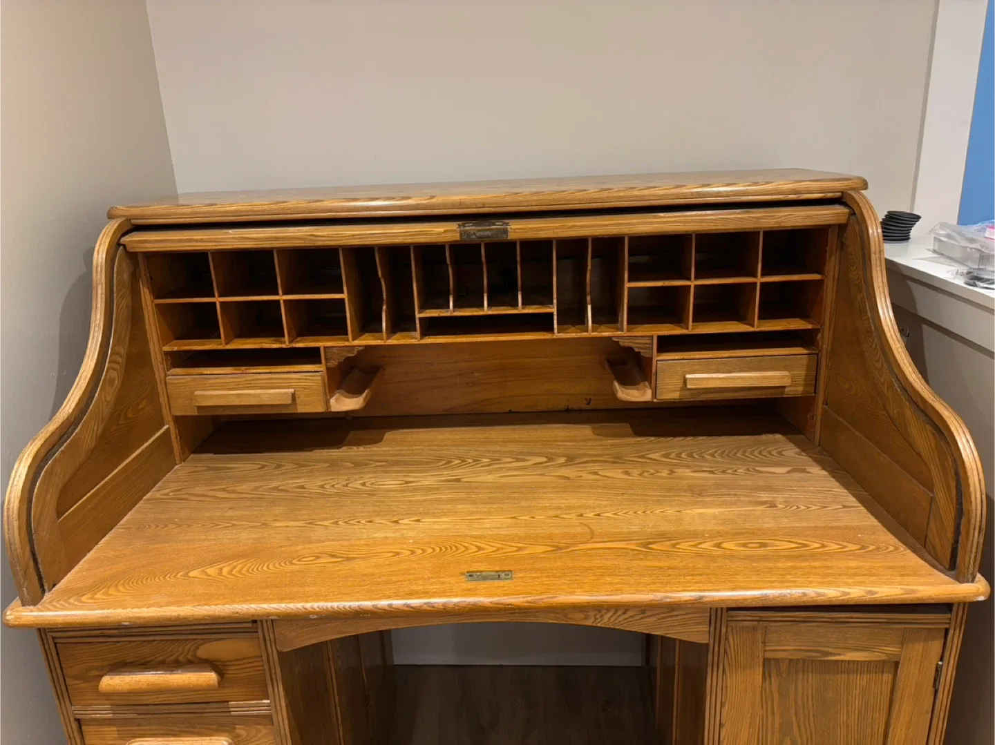 Roll Top Desk - Solid Wood image indicator(3)