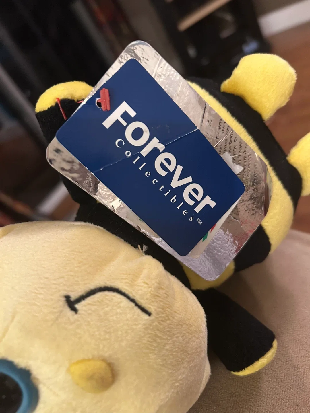 Vancouver Canucks bee plush toy by Forever Collectibles image indicator(3)