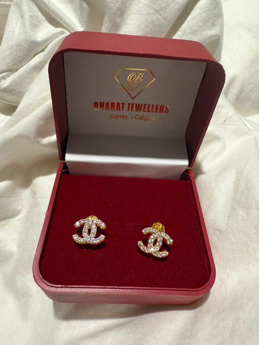 Chanel Inspired Gold Earrings image indicator(2)