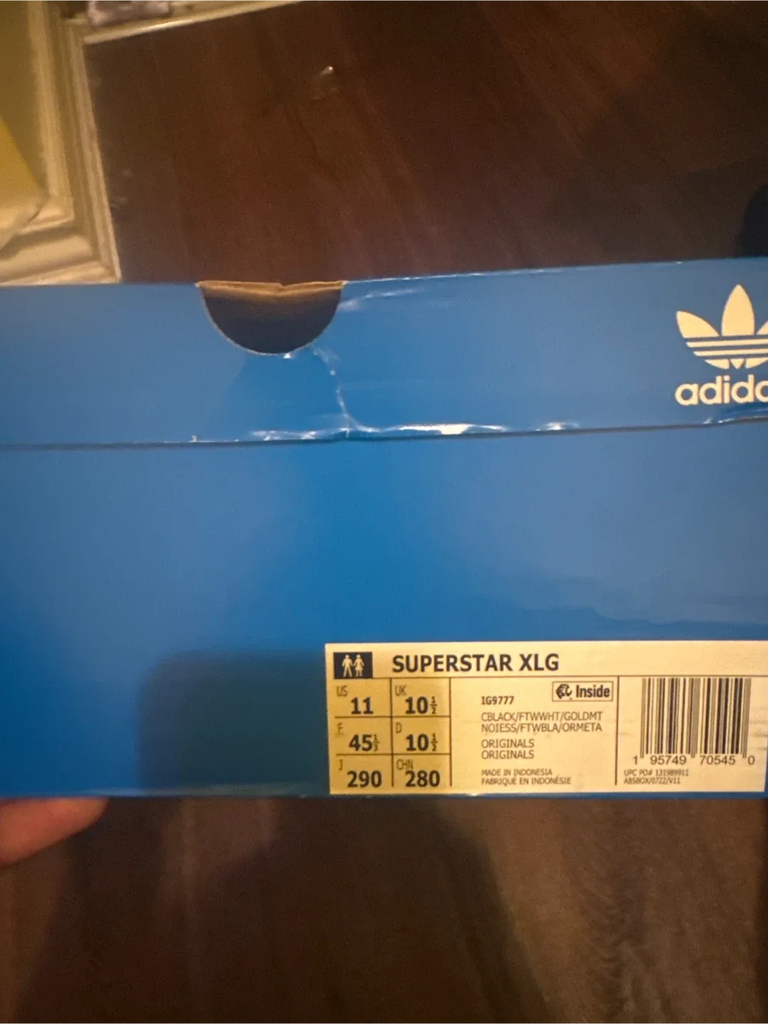 Adidas Superstar XLG image indicator(4)