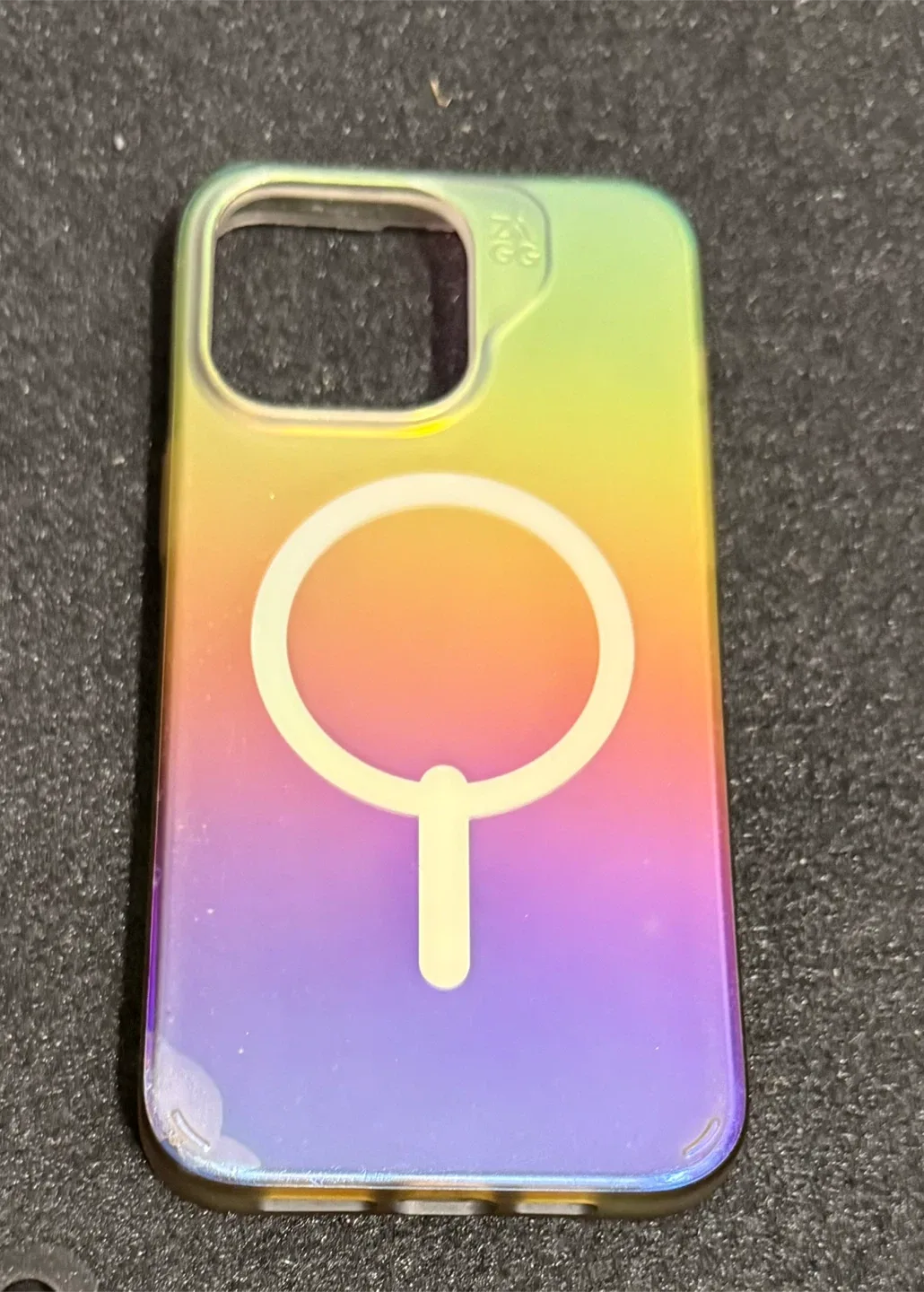 Apple iPhone 15 Pro Max Silver image indicator(6)