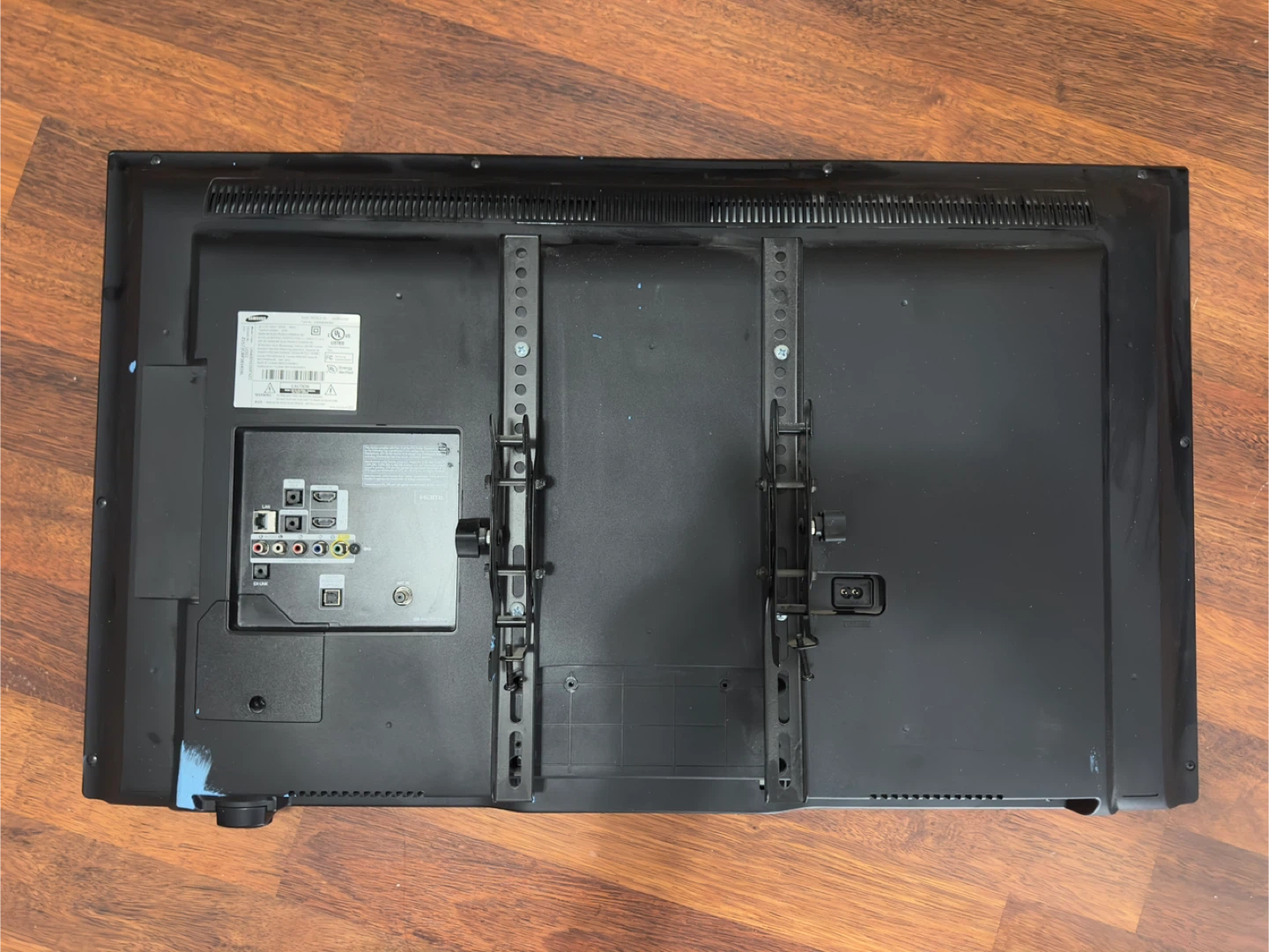 Samsung UN40EH5300F 40" LED TV (With Remote) - photo 3