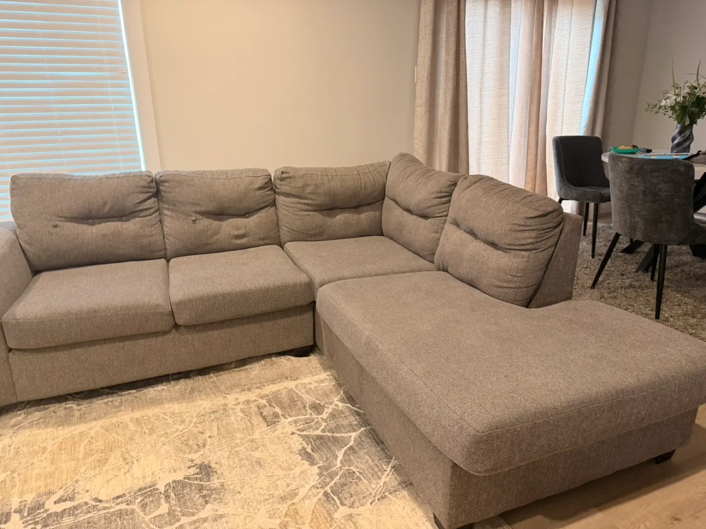 Grey Sectional Sofa with Chaise Lounge image indicator(3)