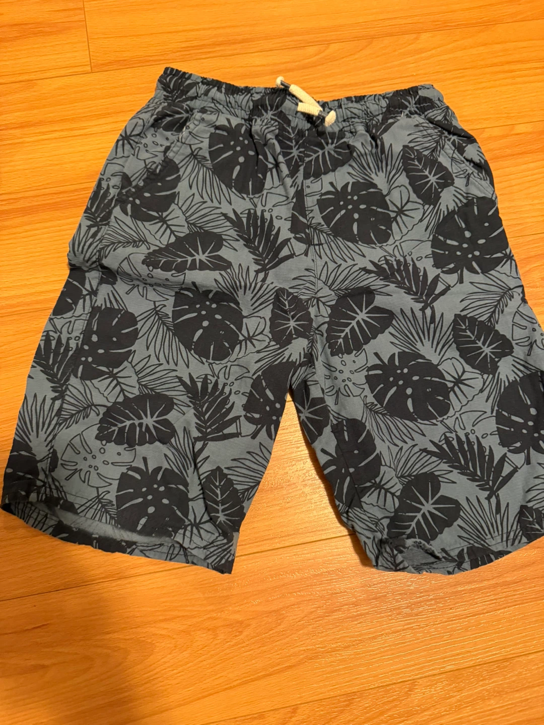 Leaf Print Shorts