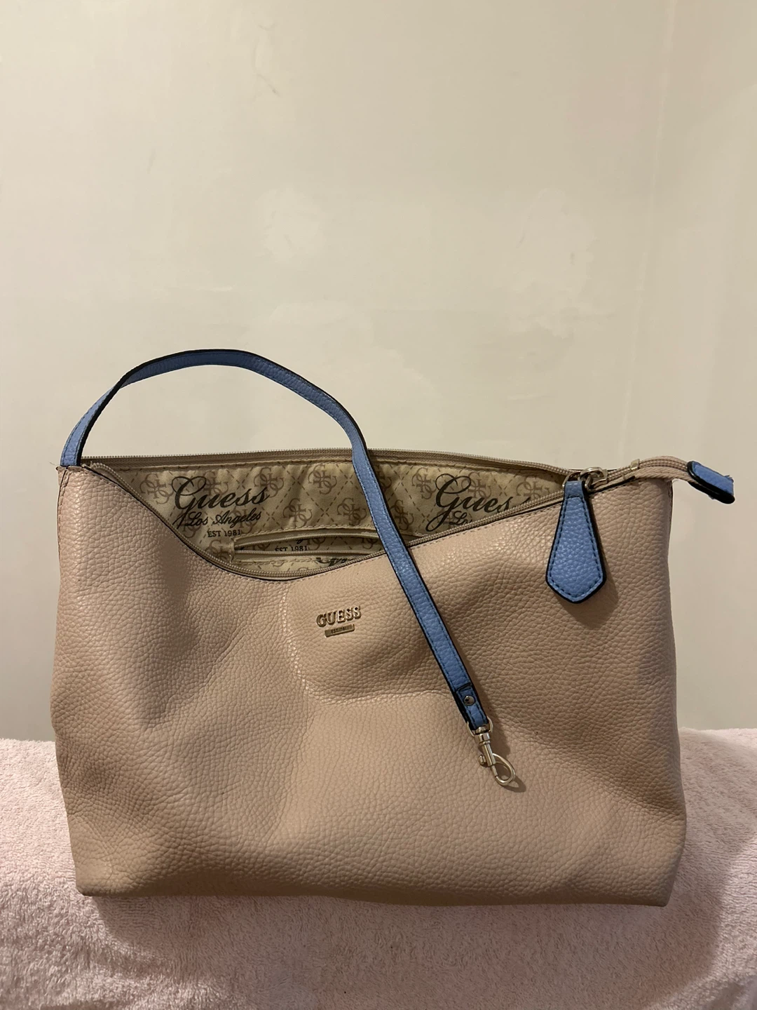 Guess Beige  Bag
