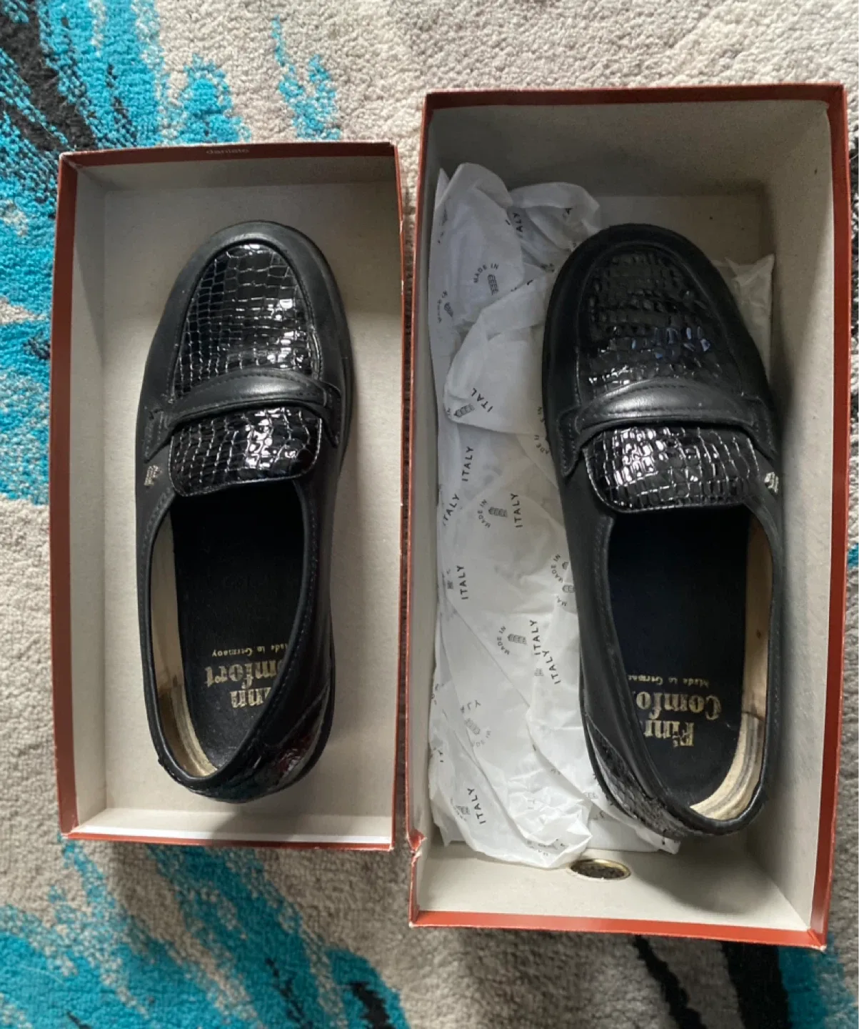 Finn Comfort Handmade Leather Loafers image indicator(4)