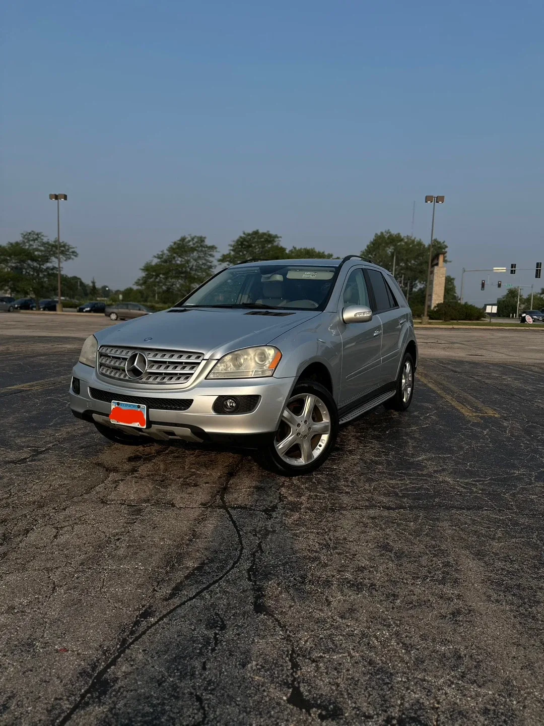 Mercedes-Benz ML 350 SUV 150000miles, no issues image indicator(7)