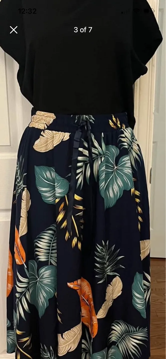 Floral Print Midi Skirt image indicator(3)