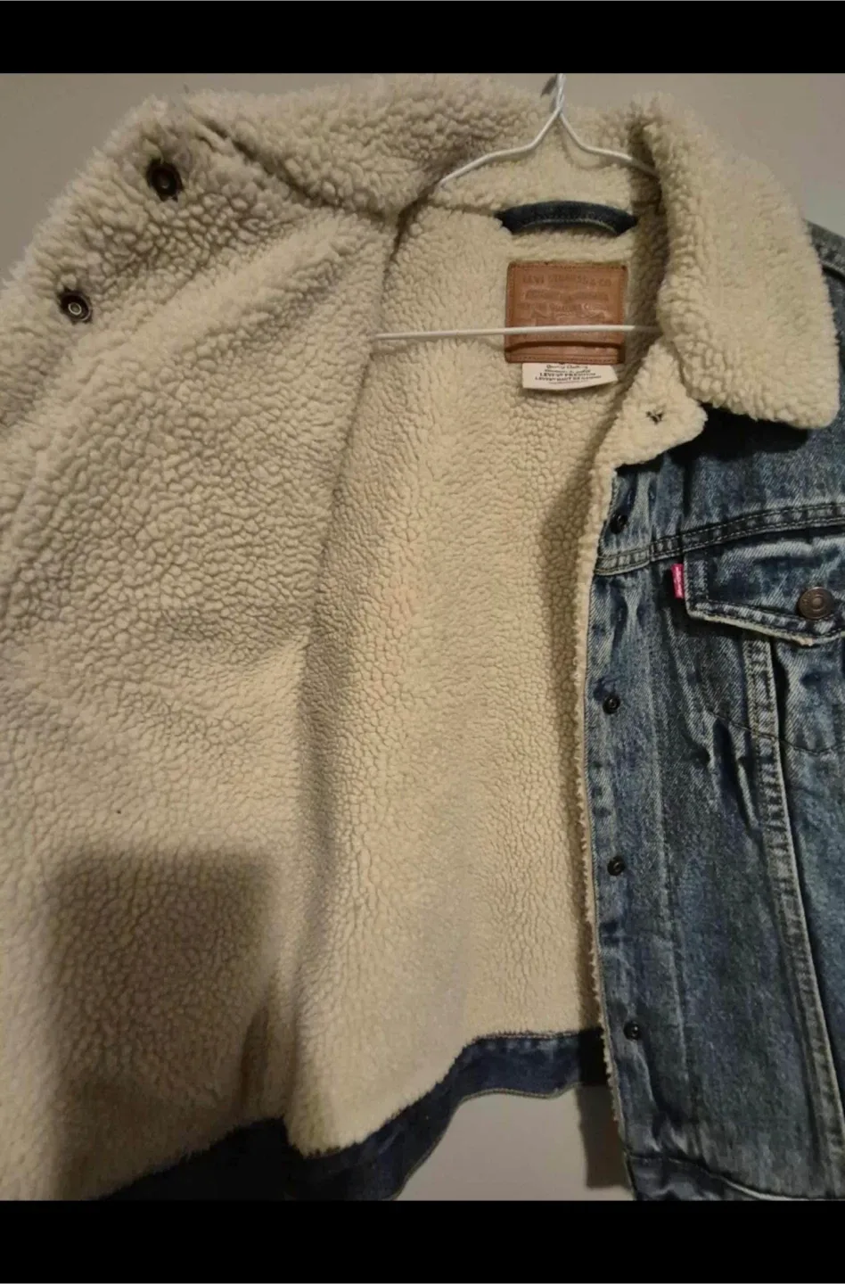 Levi's Sherpa Trucker Jacket - Size Small image indicator(3)