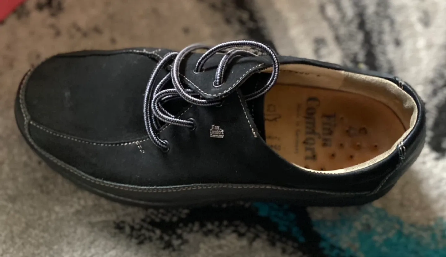 Skechers Classic Fit Air-Cooled Memory Foam Shoes image indicator(3)