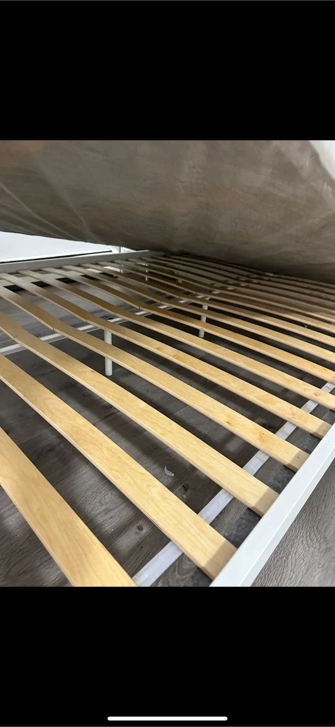 IKEA Morgedal Mattress and Kleppstad Queen Bed image indicator(3)